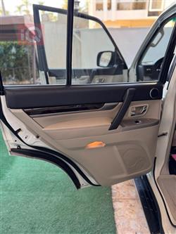 ميتسوبيشي باجيرو